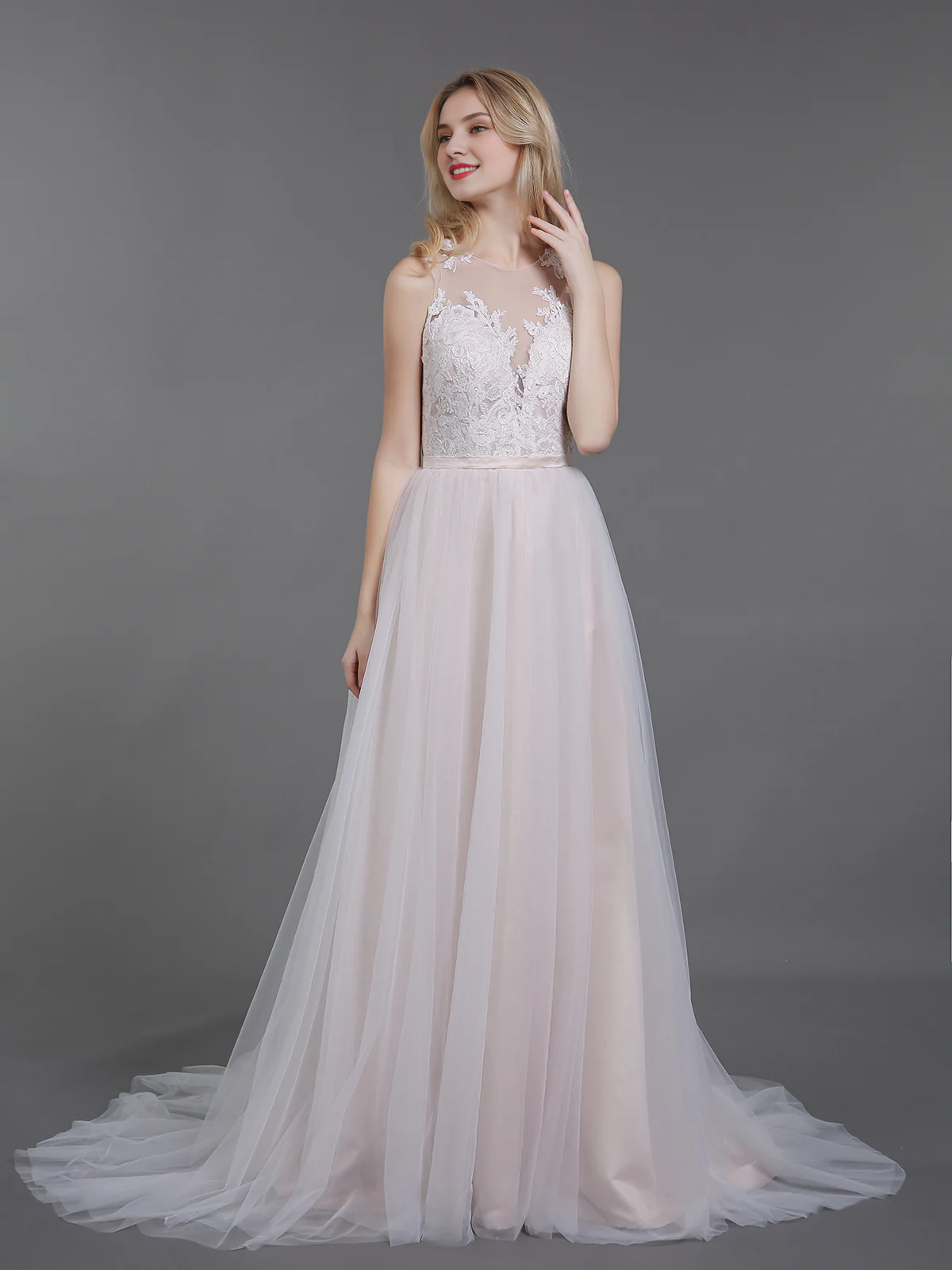 Lace chiffon buttoned wedding dress