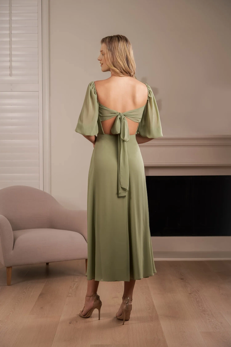 Chiffon A-line square neckline bow square back bridesmaid dress