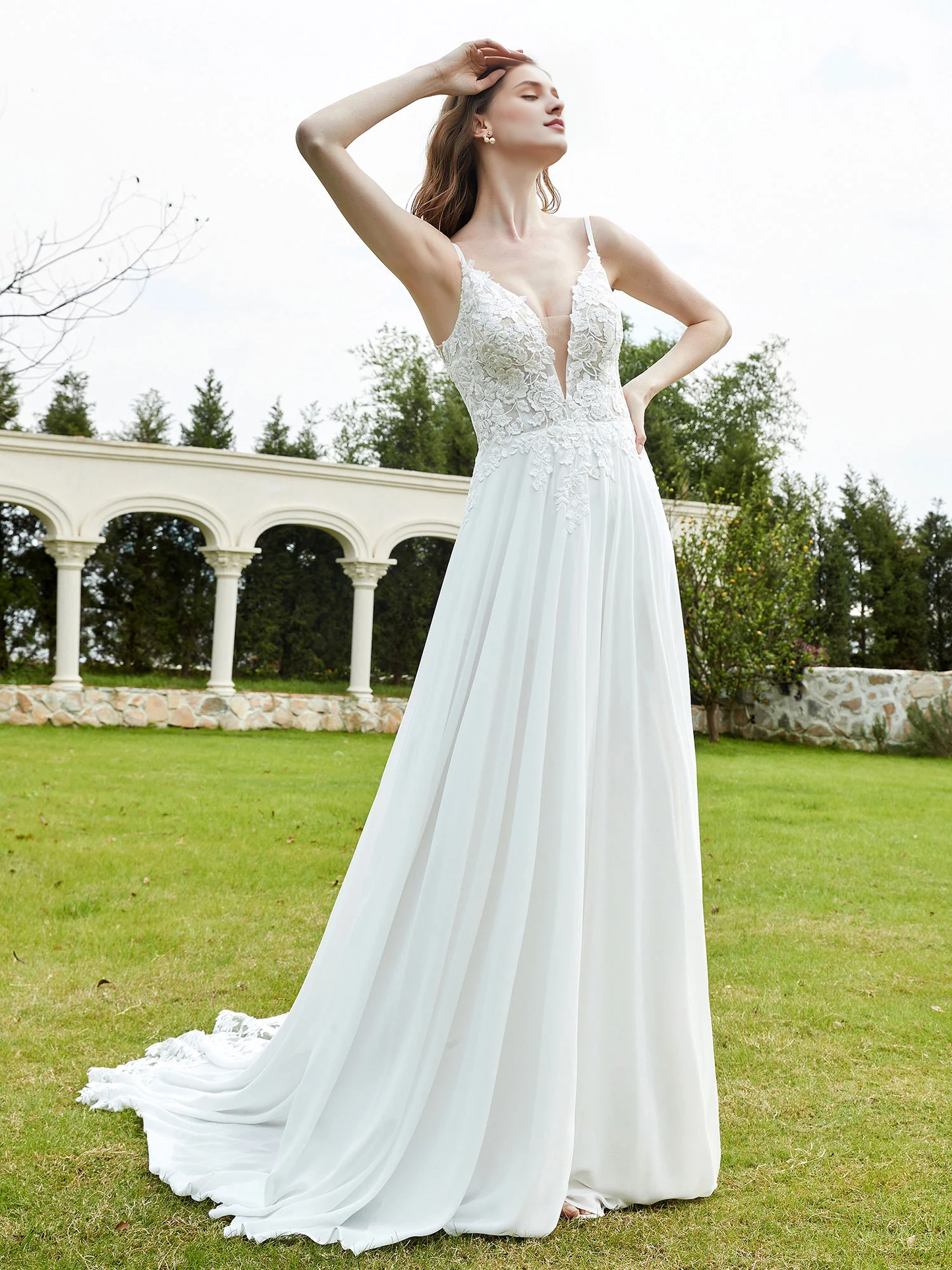 Deep V-neck decal A-line wedding dress