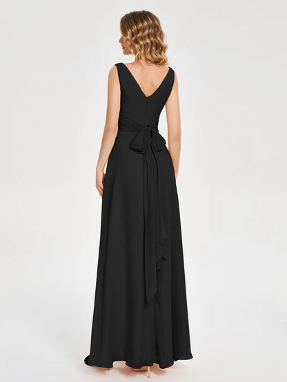 Minimally designed V-neck pocket bridesmaid dress