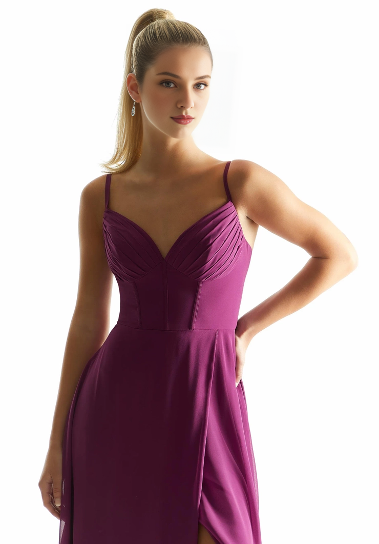 A-line V-neck chiffon pleated tight corset bridesmaid dress