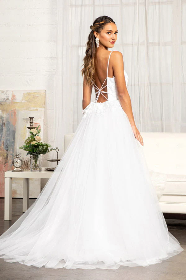 3D floral white long deep V-neck wedding dress