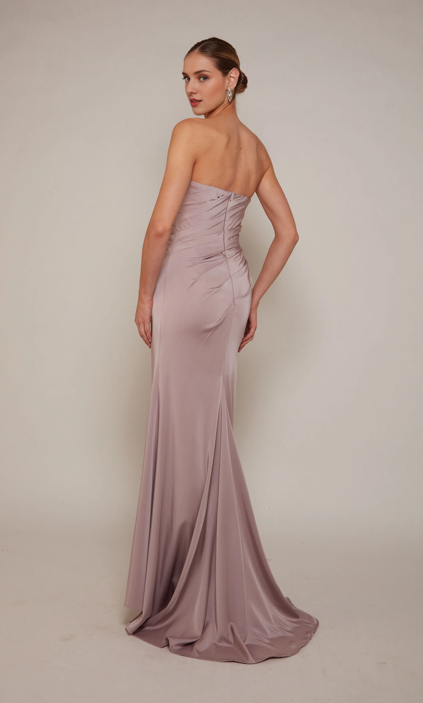 Strapless straight tube backless bow bow side slit formal long mothers of the bride dresses