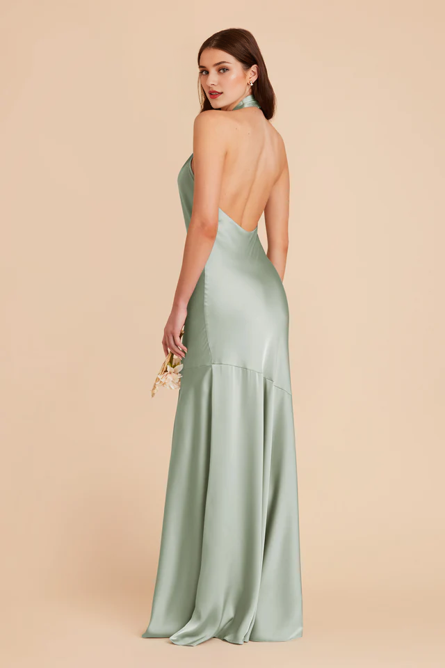 A-line diagonal seam front cross slit hanging neck bridesmaid dress