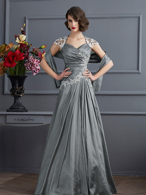 A-Line/Princess Sweetheart Short Sleeves Beading Long Taffeta Dresses