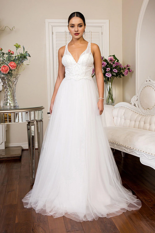 Decorative long sleeveless wedding dress