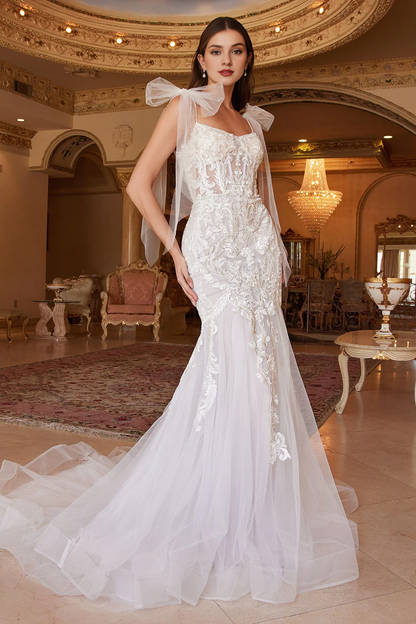 White long sleeveless lace applique wedding dress