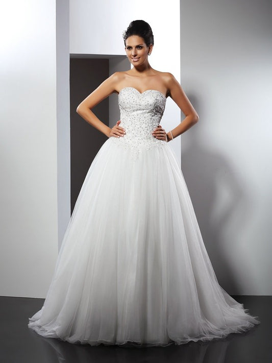 A-Line/Princess Sweetheart Applique Sleeveless Long Net Wedding Dresses