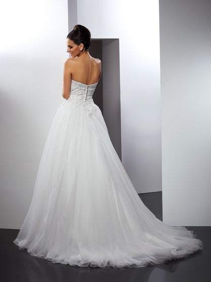 A-Line/Princess Sweetheart Applique Sleeveless Long Net Wedding Dresses