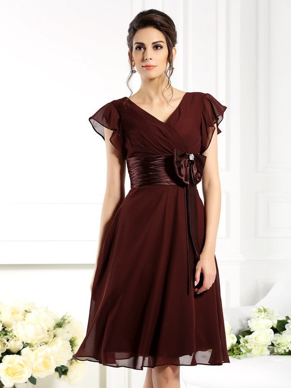 A-Line/Princess V-neck Bowknot Short Sleeves Short Chiffon Mother of the Bride Dresses