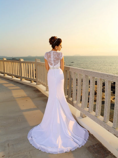 Sheath/Column V-neck Beading Sleeveless Long Chiffon Beach Wedding Dresses