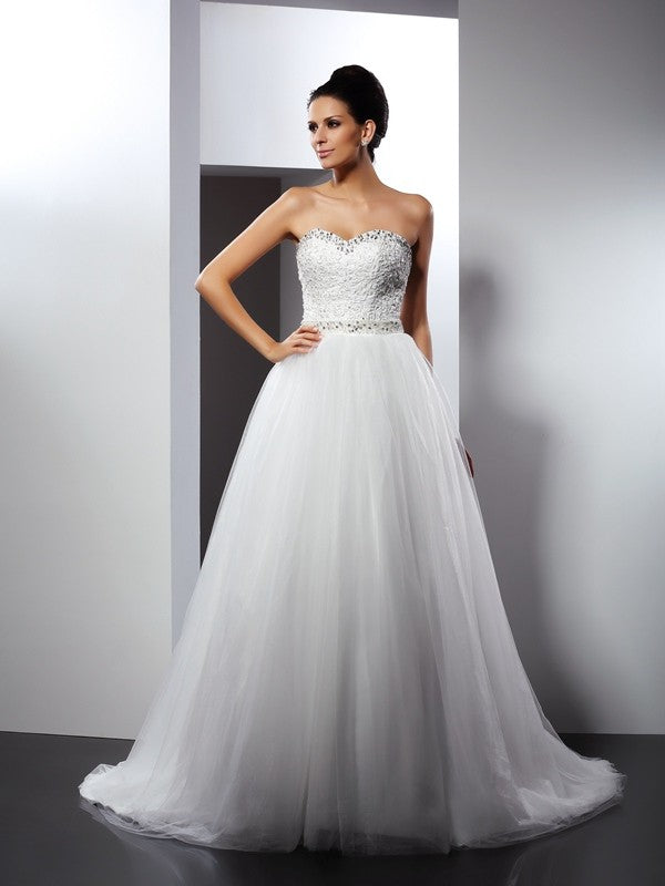 A-Line/Princess Spaghetti Straps Beading Sleeveless Long Tulle Wedding Dresses