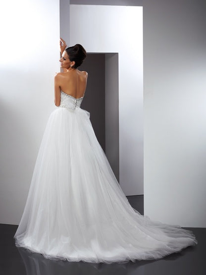 A-Line/Princess Spaghetti Straps Beading Sleeveless Long Tulle Wedding Dresses