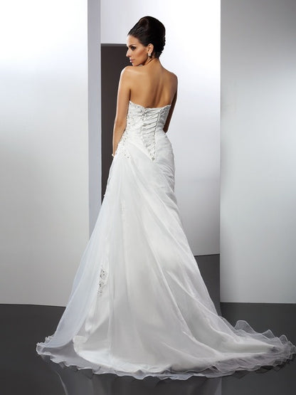 A-Line/Princess Sweetheart Applique Sleeveless Long Organza Wedding Dresses