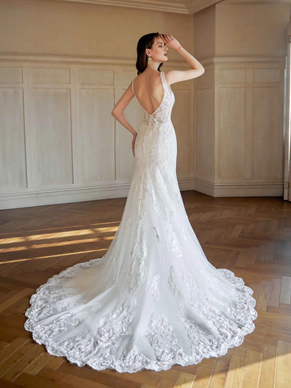 Sexy fish tail backless V-neck ultra long lace wedding dress