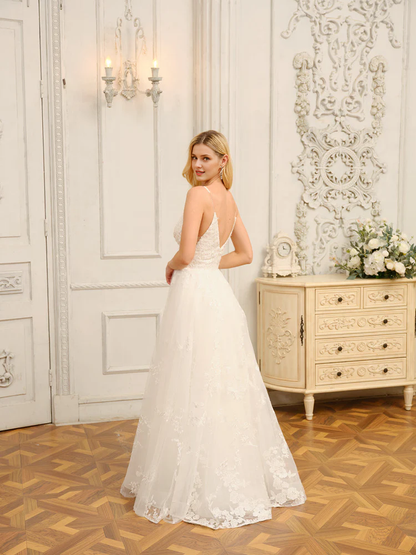 A-line princess slim shoulder strap V-neck sleeveless applique long wedding dress