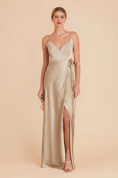 V-neck thin shoulder strap wrapped chiffon bridesmaid dress