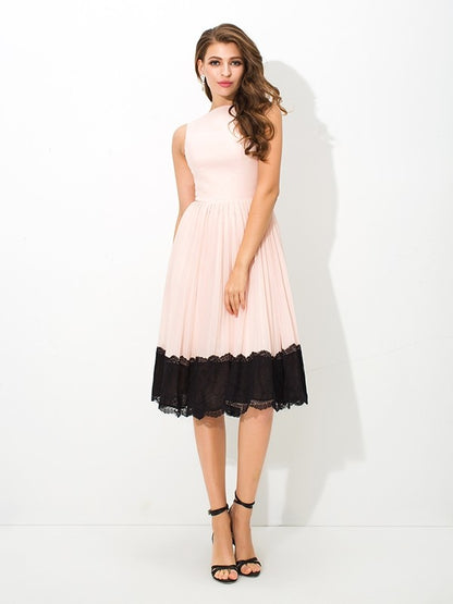 A-Line/Princess High Neck Lace Sleeveless Short Chiffon Cocktail Dresses