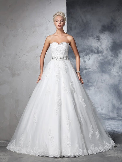 Ball Gown Sweetheart Applique Sleeveless Long Net Wedding Dresses