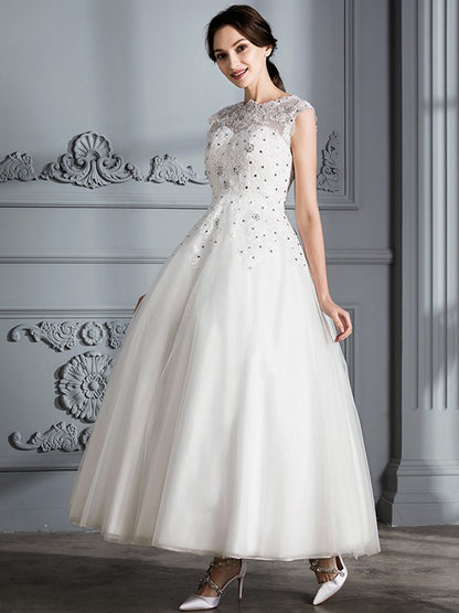 Ball Gown Scoop Sleeveless Tea-Length Tulle Wedding Dresses