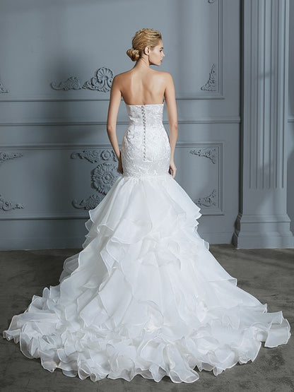 Trumpet/Mermaid Sweetheart Sleeveless Ruffles Sweep/Brush Train Organza Wedding Dresses