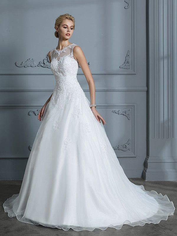 Ball Gown Scoop Sleeveless Organza Court Train Applique Wedding Dresses