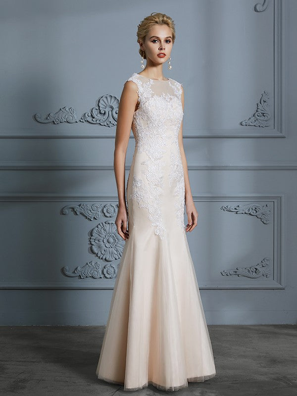 Trumpet/Mermaid Scoop Sleeveless Tulle Applique Floor-Length Wedding Dresses