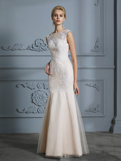 Trumpet/Mermaid Scoop Sleeveless Tulle Applique Floor-Length Wedding Dresses