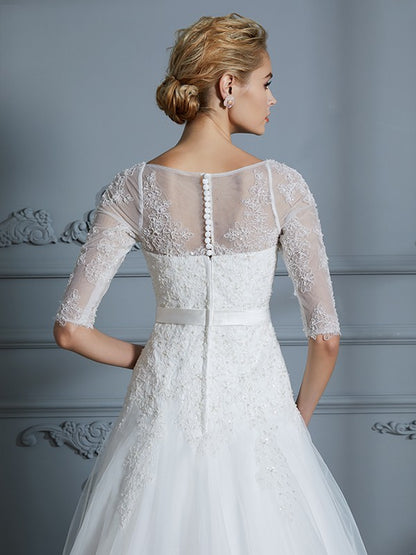 A-Line/Princess 1/2 Sleeves Scoop Lace Court Train Tulle Wedding Dresses