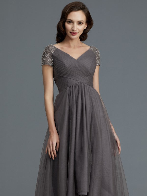 A-Line/Princess V-neck Short Sleeves Asymmetrical Tulle Mother of the Bride Dresses