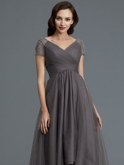 A-Line/Princess V-neck Short Sleeves Asymmetrical Tulle Mother of the Bride Dresses