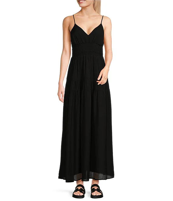 V-neck thin shoulder strap for extra long evening dress