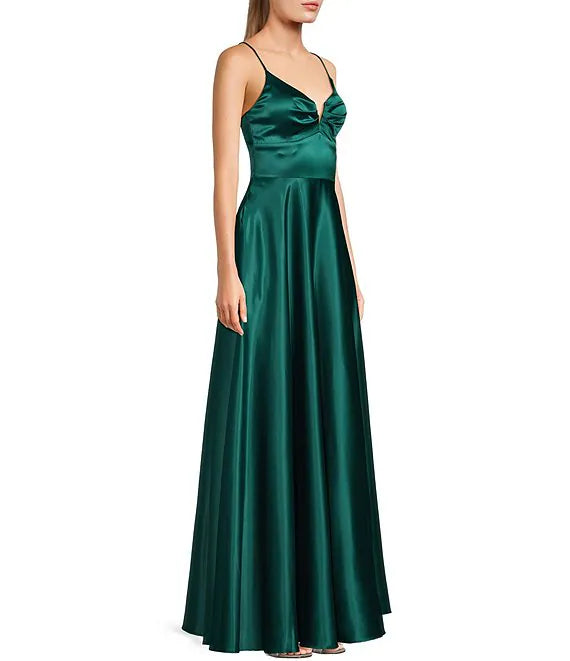 Thin shoulder strap V-shaped front slit length prom dress