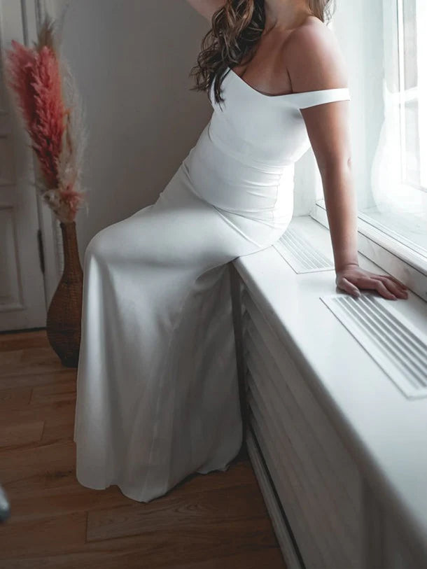 Trumpet/fishtail square neck and floor wedding dress