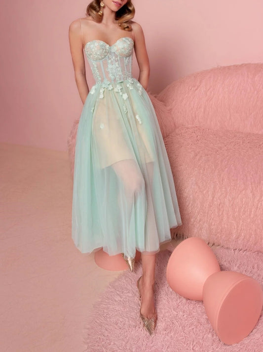 A-line/Princess Strapless Sleeveless Tea Belt Decal Cocktail Dress