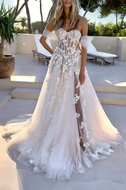 A Line Sweetheart Lace Applique Bohemian Wedding Dress