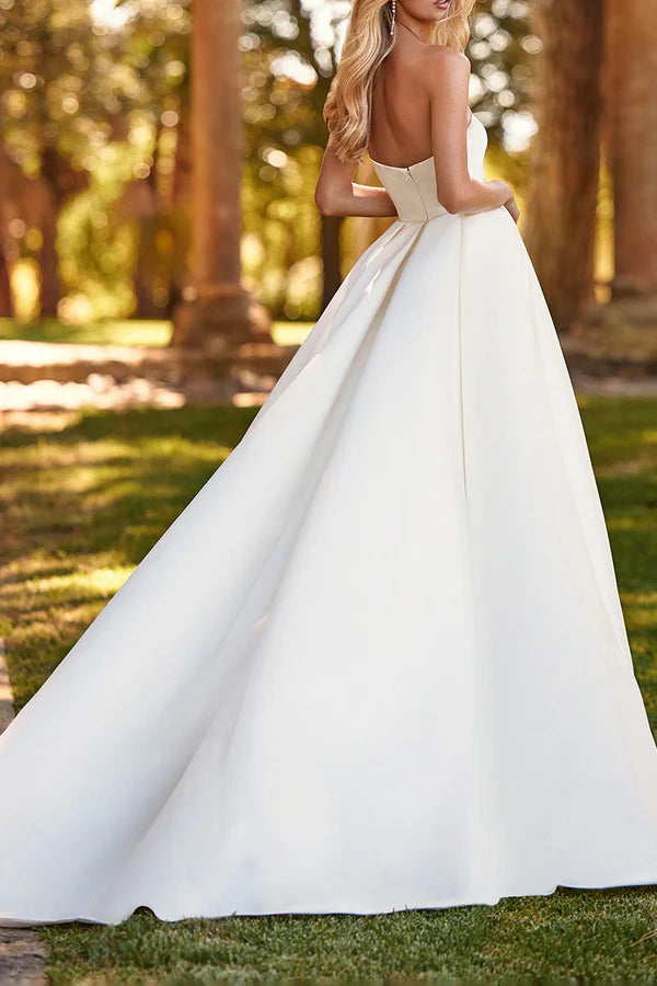 A-shaped single shoulder side slit satin wedding dress