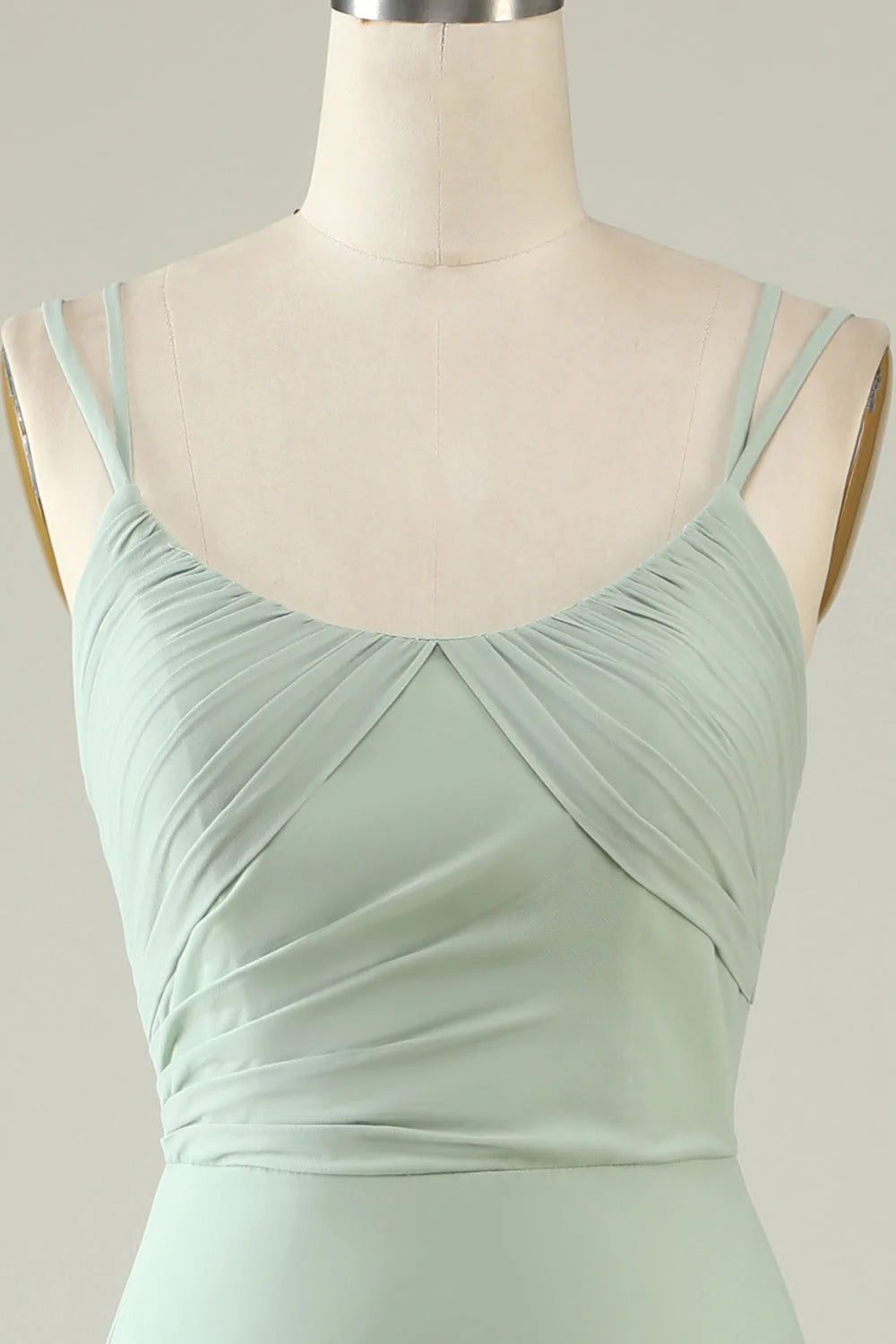 Sage green mermaid pendant slim shoulder chiffon bridesmaid dress