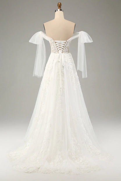 Princess's white A-line lace sheer tight corset wedding dress