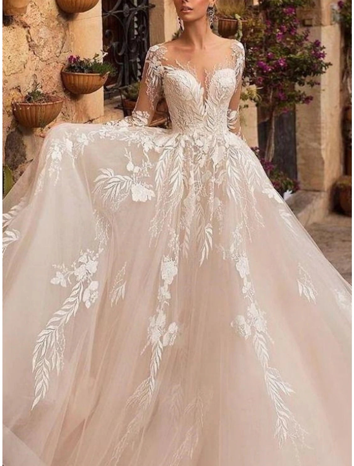 Formal Wedding Dresses A-Line V Neck Long Sleeve Court Train Tulle Bridal Gowns With Pleats Appliques