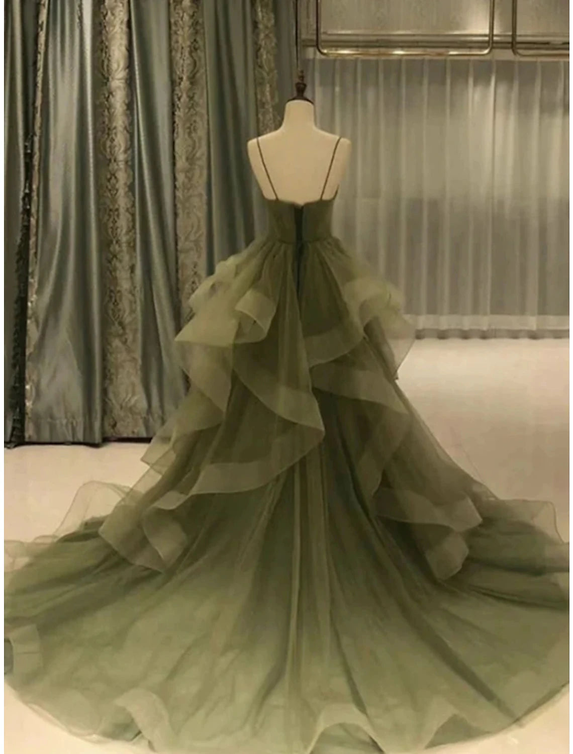 A-Line Prom Dresses Elegant Dress Formal Court Train Christmas Red Green Dress Sleeveless Spaghetti Strap Tulle with Pleats Ruffles 2024