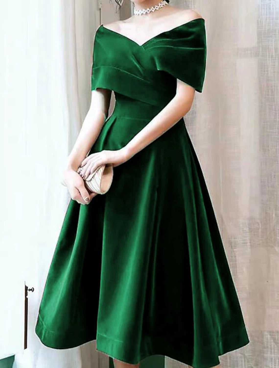 A-Line Cocktail Dresses Elegant Dress Christmas Wedding Guest Knee Length Short Sleeve Off Shoulder Velvet with Pleats Pure Color