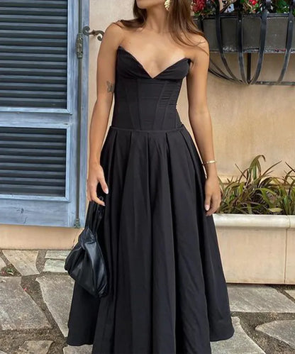 Black solid color princess dress without shoulder straps long prom dress