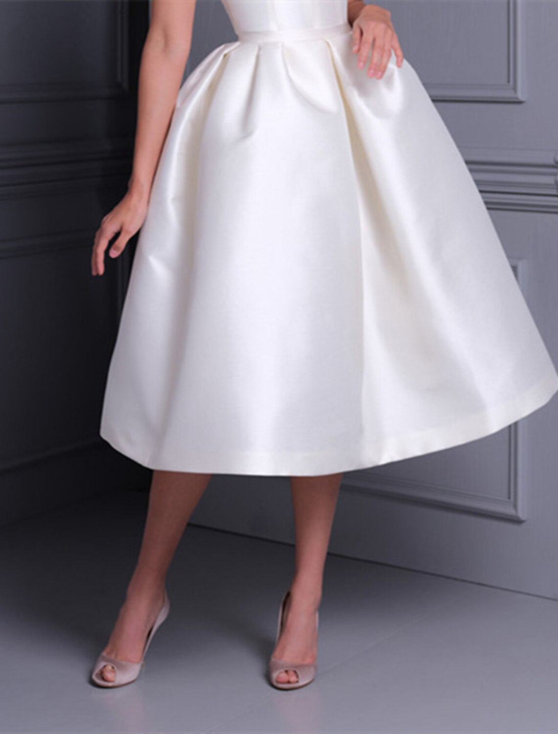 Bridal Shower Little White Dresses Simple Wedding Dresses A-Line Off Shoulder Cap Sleeve Tea Length Satin Bridal Gowns With Solid Color