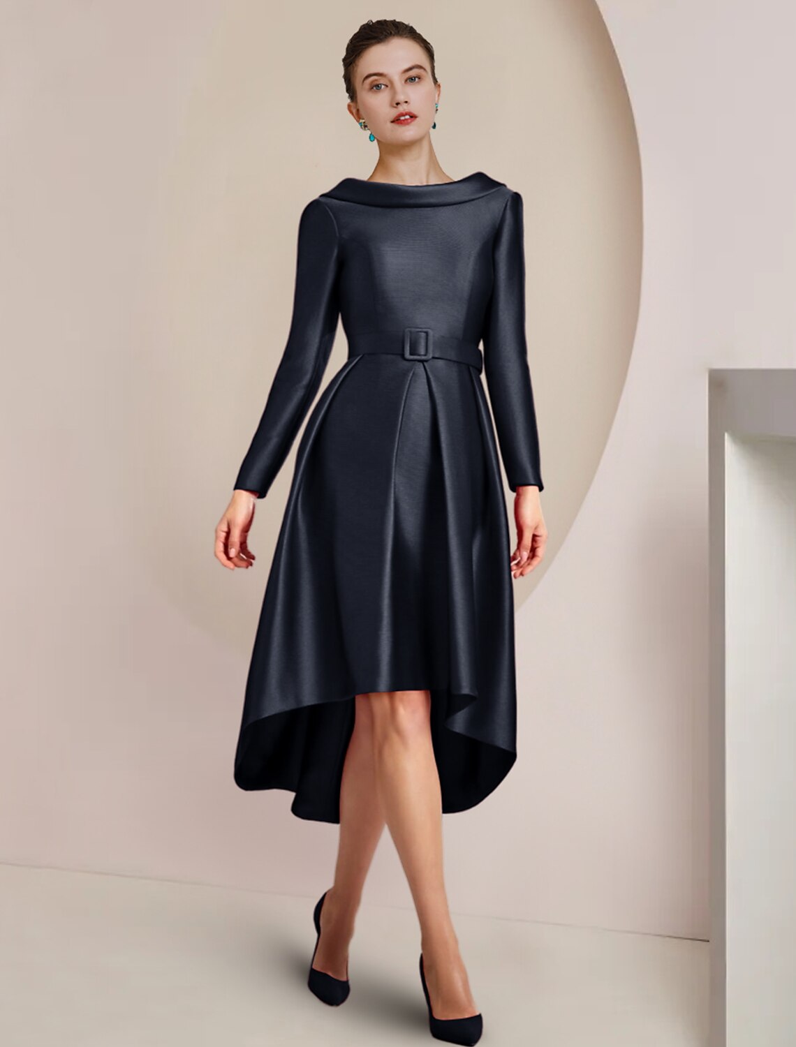 A-Line Mother of the Bride Dress Wedding Guest Party Elegant High Low Scoop Neck Asymmetrical Knee Length Satin Long Sleeve with Crystal Brooch