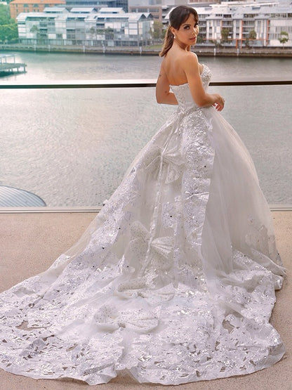 Ball Gown Tulle Sweetheart Applique Sleeveless Cathedral Train Wedding Dresses