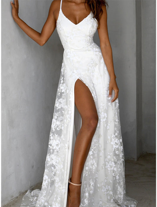 Beach Wedding Dresses A-Line Camisole V Neck Spaghetti Strap Court Train Lace Bridal Gowns With Appliques Split Front