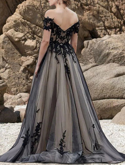 Engagement Gothic Wedding Dresses in Color Formal Wedding Dresses A-Line Off Shoulder Short Sleeve Sweep / Brush Train Lace Bridal Gowns With Bow(s) Appliques