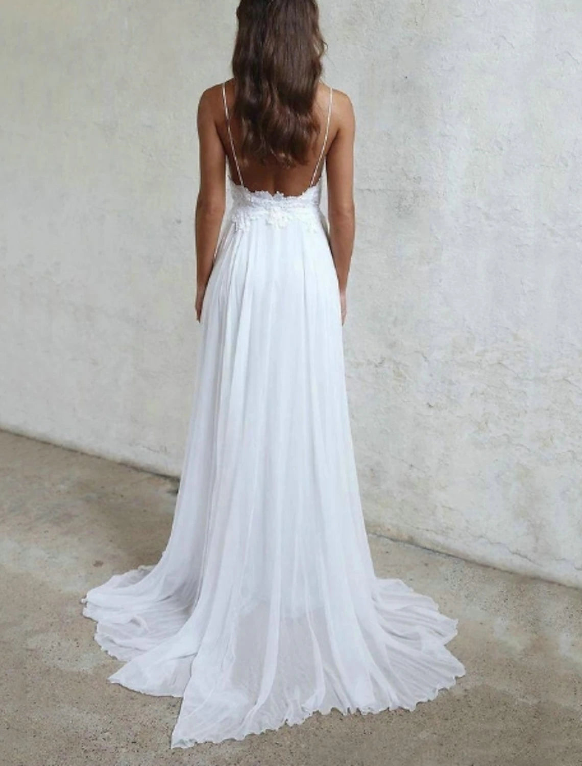 Beach Sexy Boho Wedding Dresses A-Line Sweetheart Camisole Spaghetti Strap Sweep / Brush Train Chiffon Bridal Gowns With Pleats Appliques