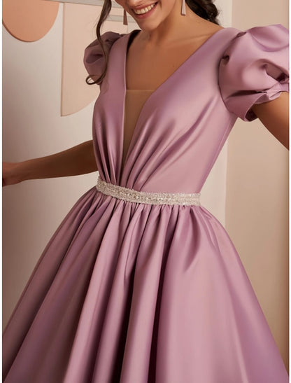 A-Line Cocktail Dresses Party Dress Wedding Birthday Knee Length Short Sleeve V Neck Satin with Pleats Sequin